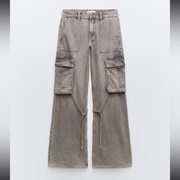 Zara Denim - Zara Mid Rise cargo jeans